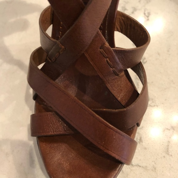 Burberry Delaney Platform Sandals size 37.5 - Picture 6 of 7